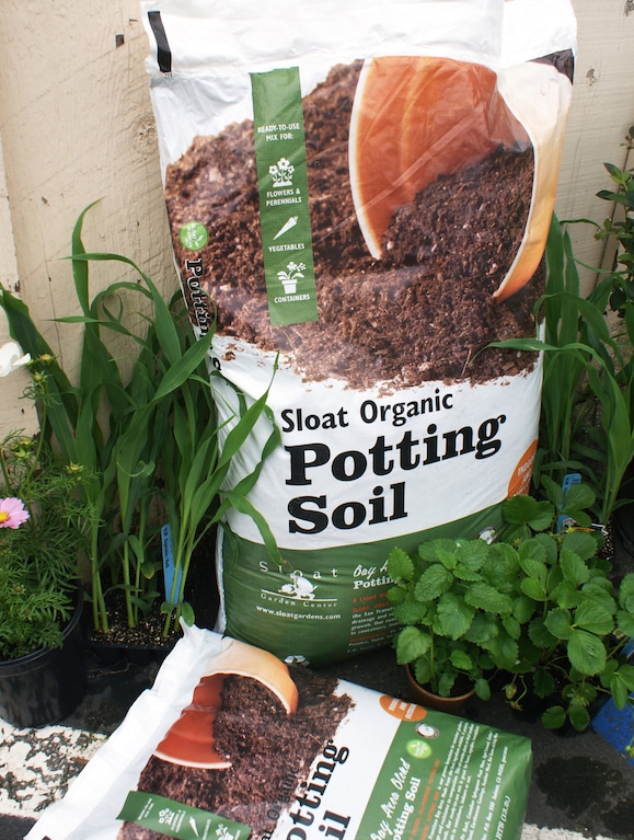 Sloat Organic Potting Soil - Specially formulated for our Bay Area Gardens