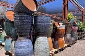 Dutch Auction Pottery Sale